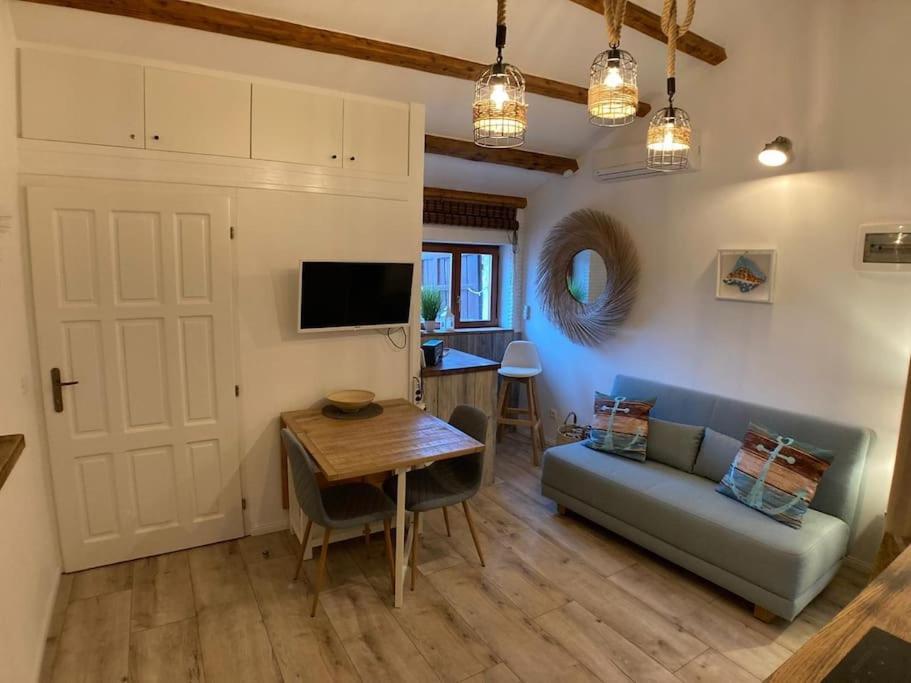 Piccolo Nido Apartment Ровин Екстериор снимка