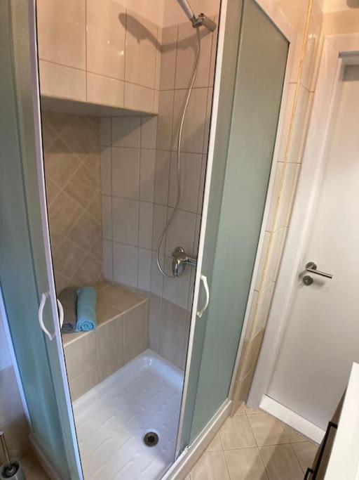Piccolo Nido Apartment Ровин Екстериор снимка