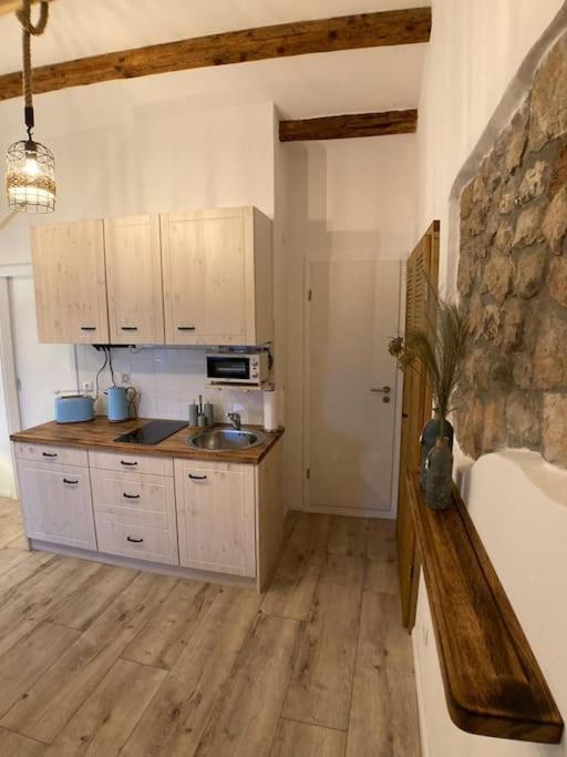 Piccolo Nido Apartment Ровин Екстериор снимка